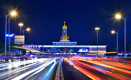 四桿變一桿，華體這些“共享?xiàng)U”，長沙市長親臨視察