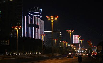 華體科技智慧路燈“桂冠”榮光璀璨合肥！