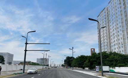 陜西西咸新區(qū)首條多桿合一道路！華體科技讓美與美好一路發(fā)生