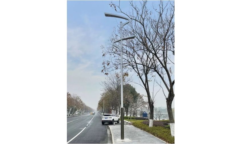 華體5G智慧路燈點(diǎn)亮南京后花園！